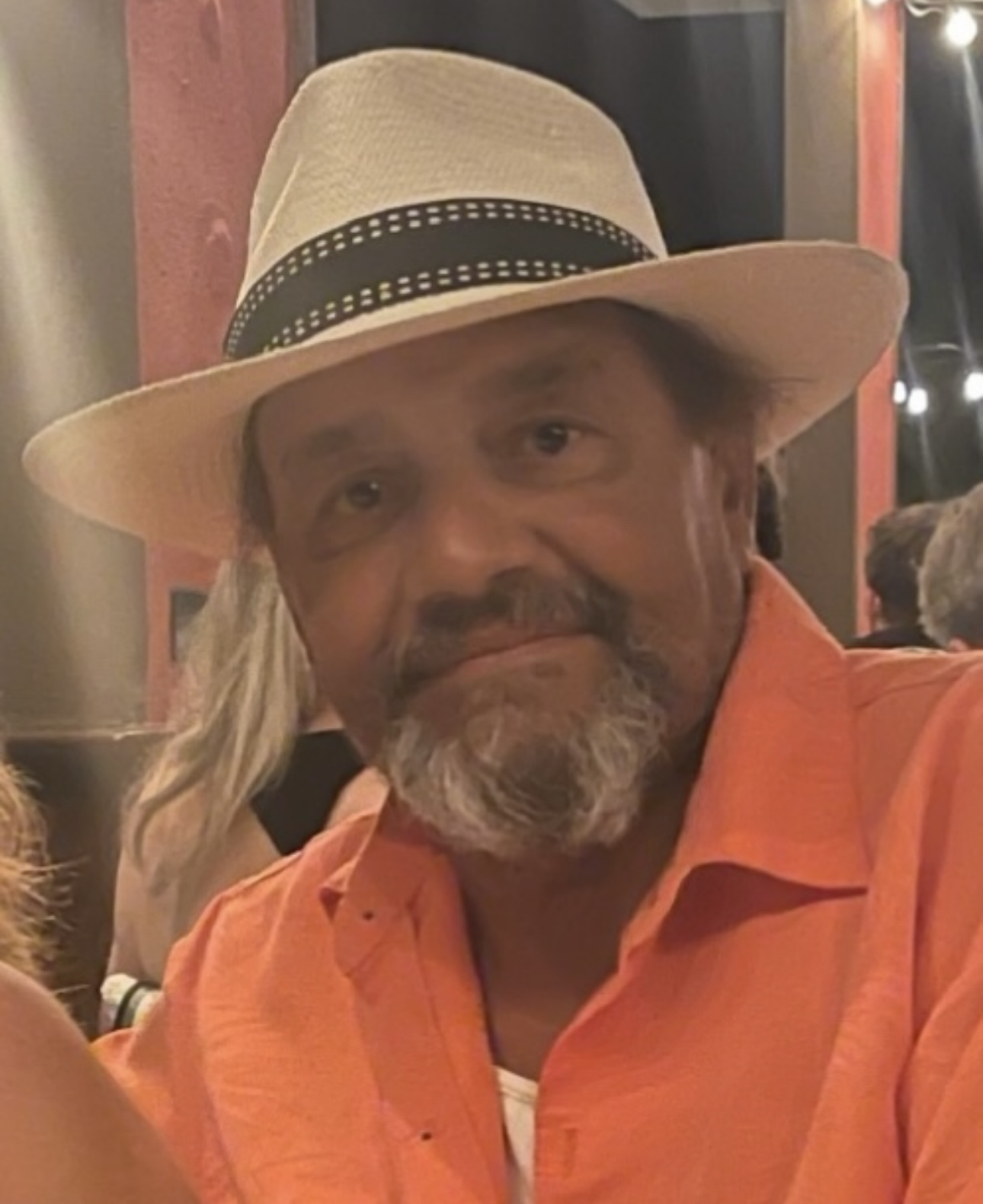 antony hernandez